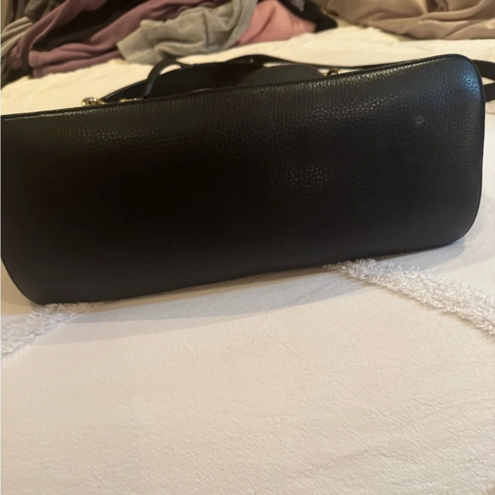 Gucci Black Pebbled Leather Shoulder Bag - Picture 5 of 6